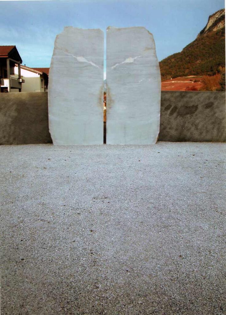 monumentbramois03b